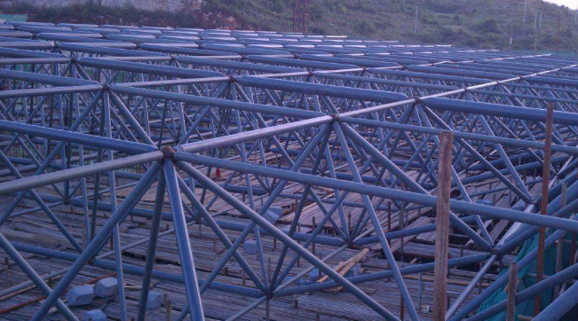 东莞概述网架加工中对钢材的质量的过细恳求